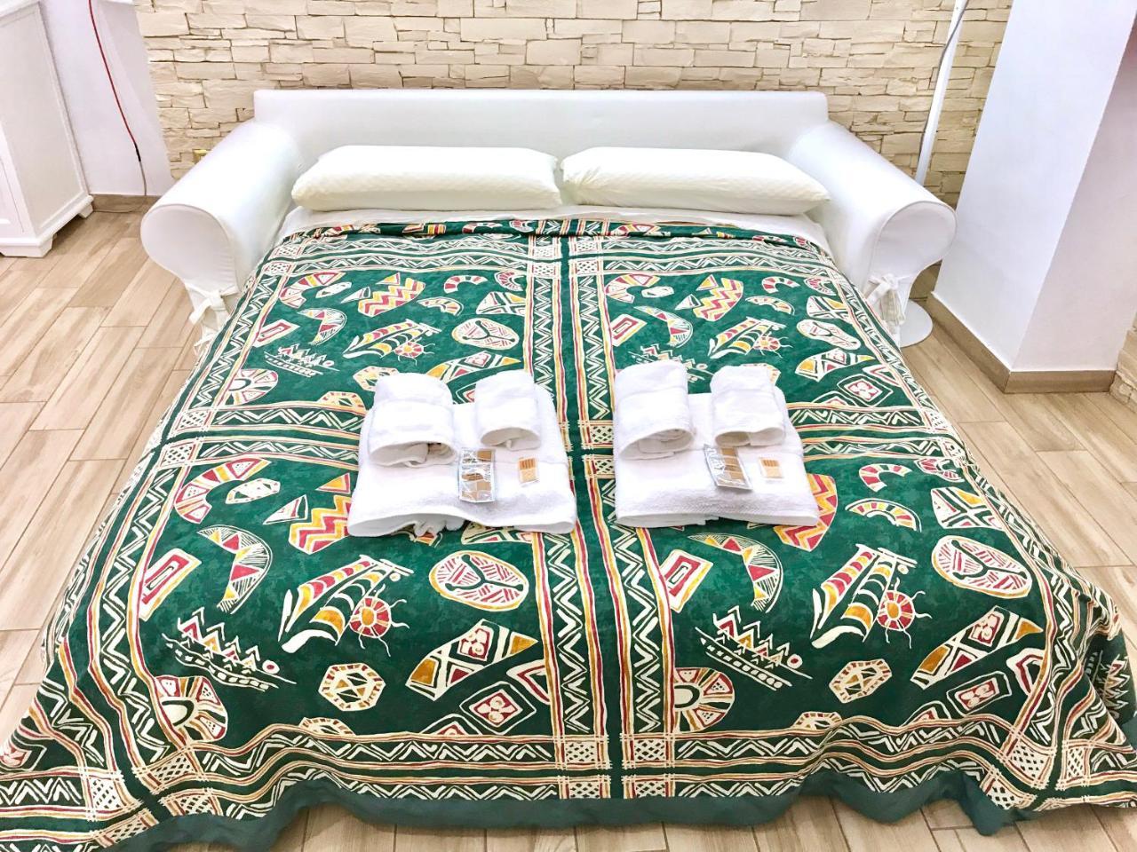 Casanova - Luxury Apartment 비보발렌티아 외부 사진